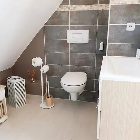 Adorable Petit Loft Clim Wifi Au Pied De La Cite Apartmán *