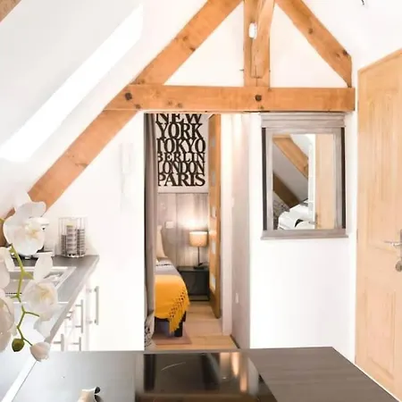 Adorable Petit Loft Clim Wifi Au Pied De La Cite Apartment Sarlat