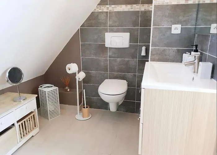 Adorable Petit Loft Clim Wifi Au Pied De La Cité Appartamento *